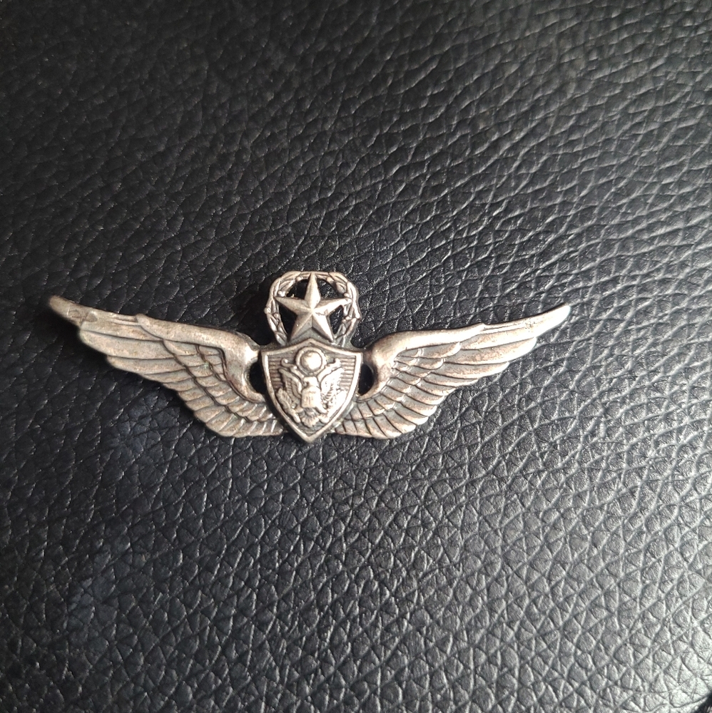 United States Army Master Aircraft Crewman Badge